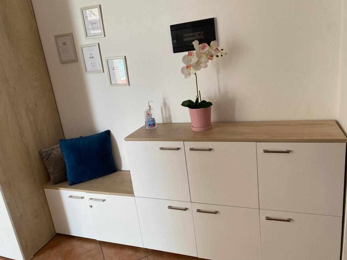 Kenza Apartment Shëngjin 外观 照片