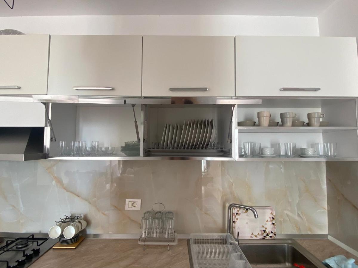 Kenza Apartment Shëngjin 外观 照片